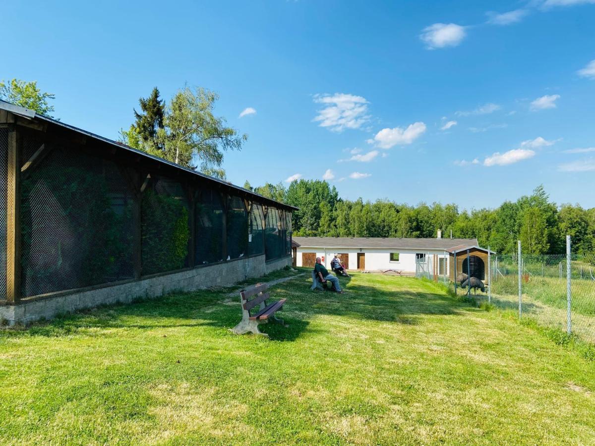 Garni Hotel Pyramida Cheb Exteriör bild